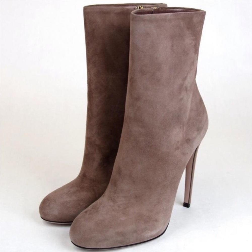 Gucci Ankle Boots Size 38.5 Suede